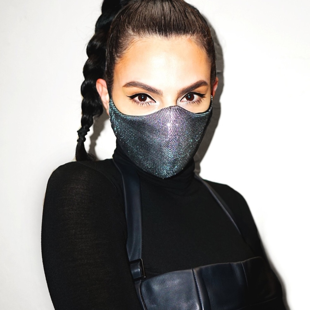 Platinum Face Mask - Picture 5 of 5